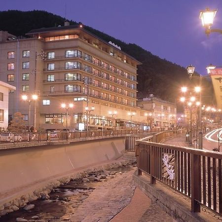 Gero Royal Hotel Miyabitei Экстерьер фото
